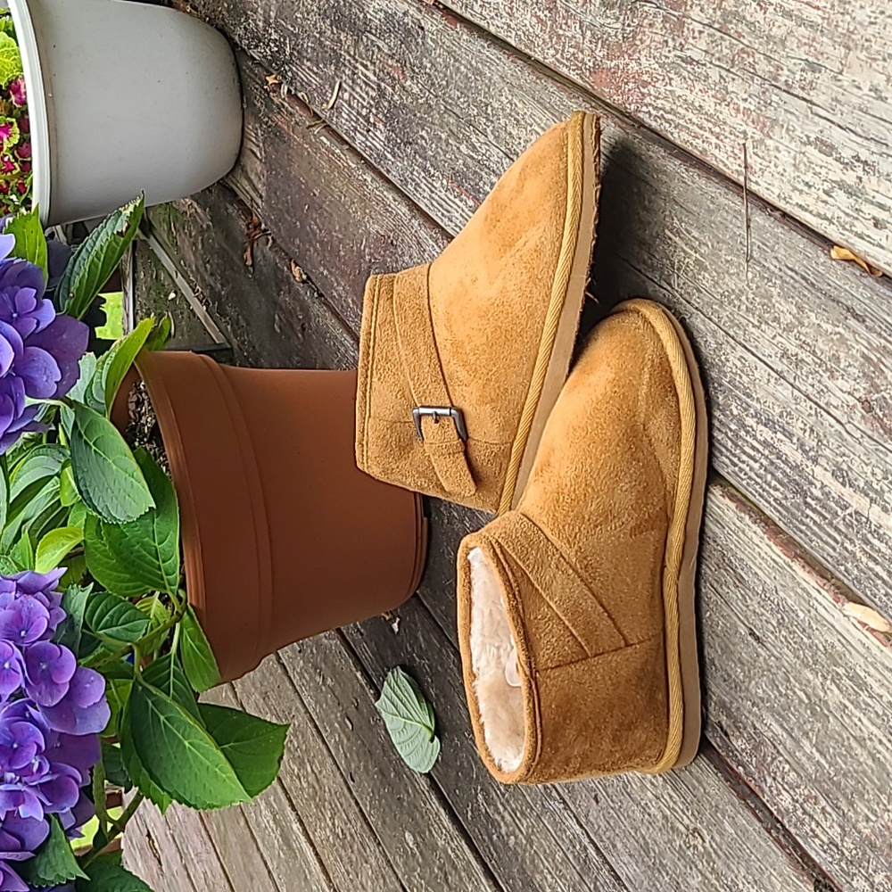 Womens Areopostale ankle boots